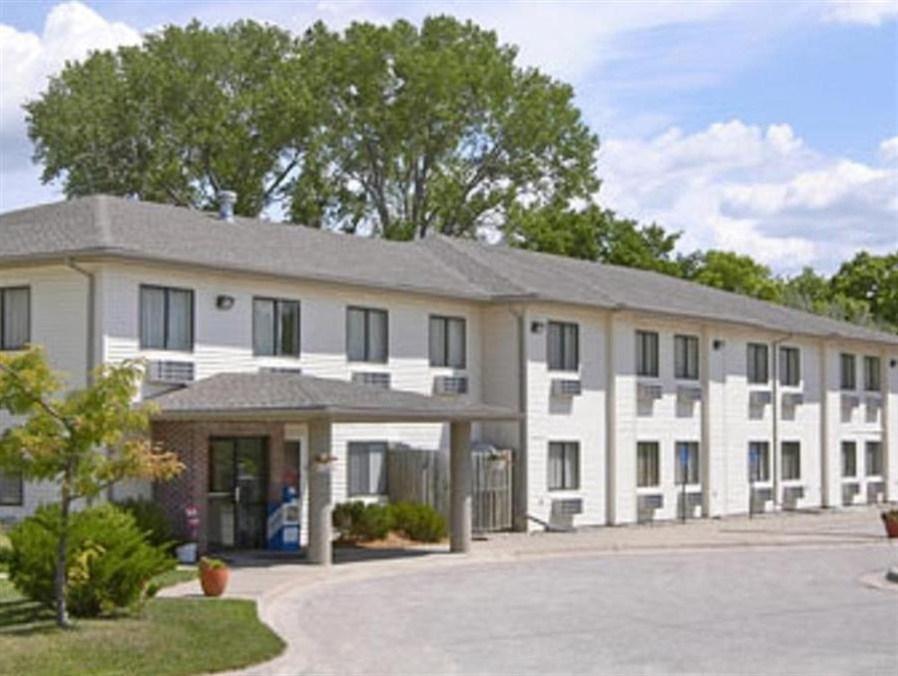 Super 8 By Wyndham 2*